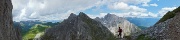 76 Panoramica con Mengol, Cima di Baione, Concarena e, sullo sfondo, le Alpi